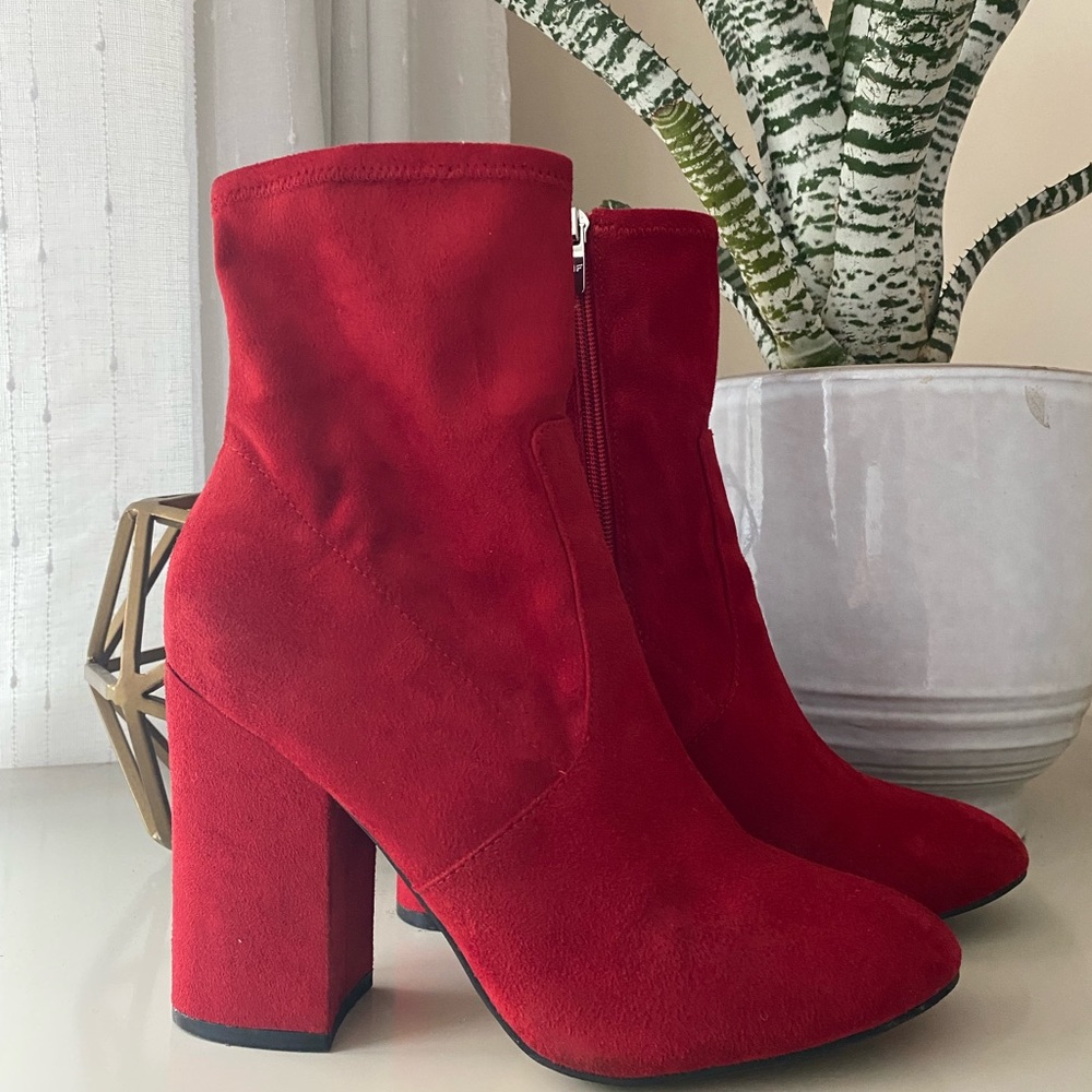 Marc Fischer Booties - EUC